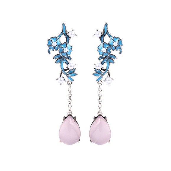 Dangle jade earrings, jade earrings, purple jade earrings, dangle earrings - Picture 5 of 5